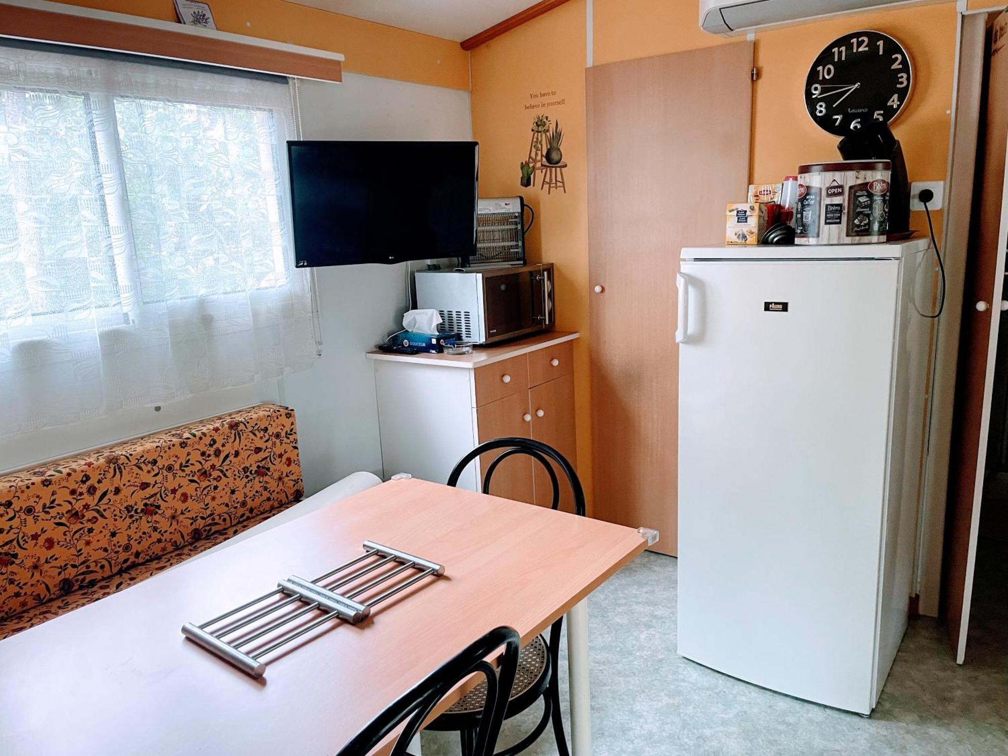 Mobilhome A Sainte Croix Du Verdon Sainte-Croix-de-Verdon Exterior foto